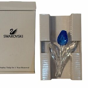 Swarovski Blue Crystal Tulip Small Figurine Display Tulip For 1 Year Renewal Box